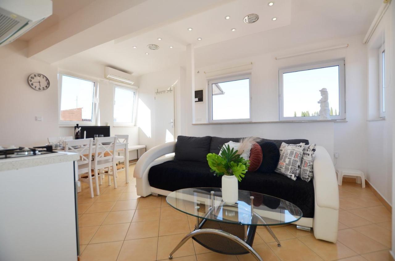 Peter Apartment Rovinj Eksteriør billede
